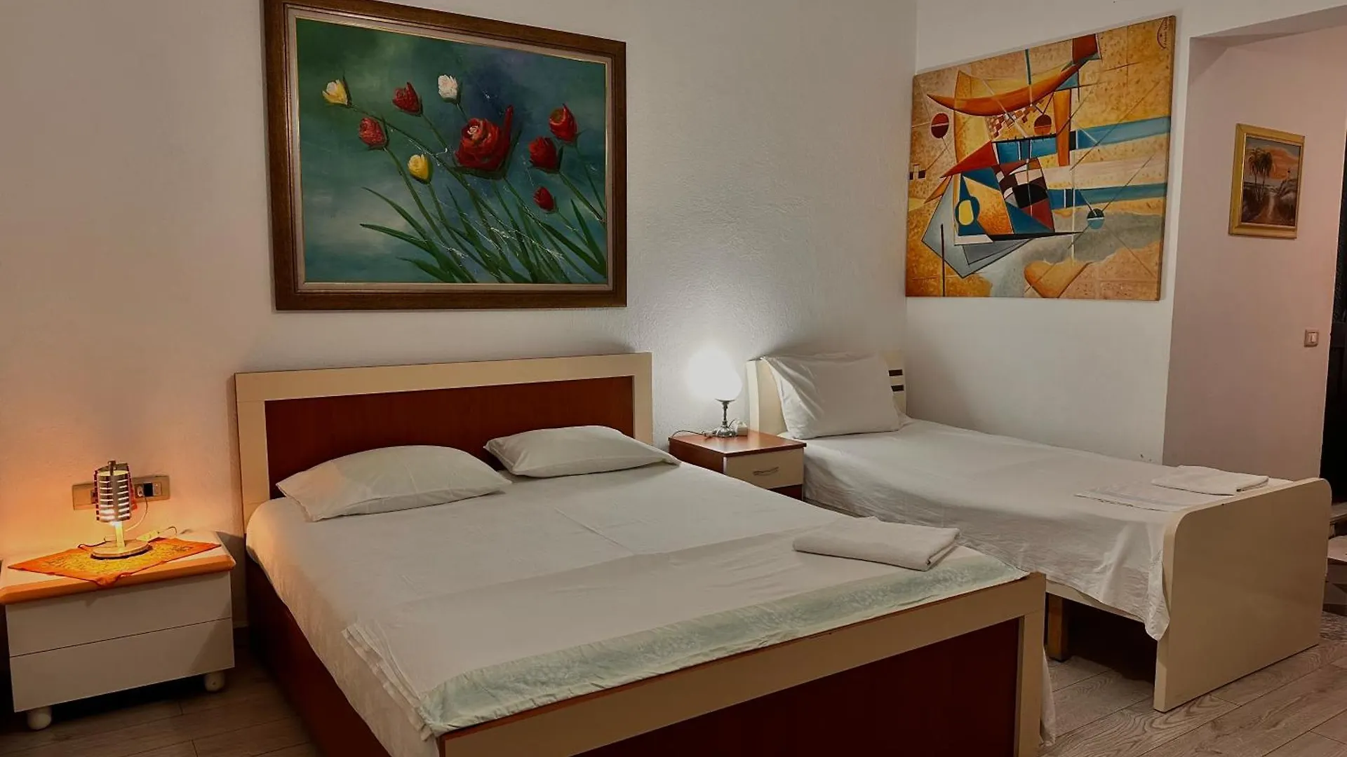 Grand House Rooms Tirana